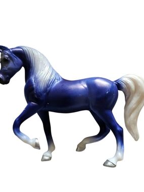 Breyer  Arabian Unicorn Purple and White Galloping Horse Figure About 3- 4 "